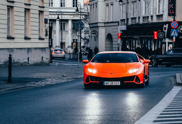 Lamborghini Huracán LP640-4 EVO