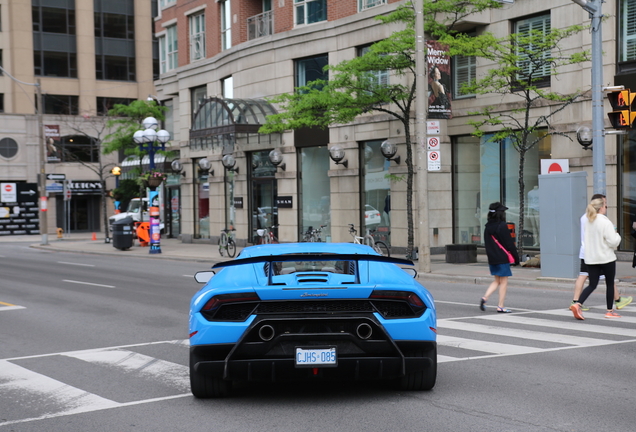 Lamborghini Huracán LP640-4 Performante