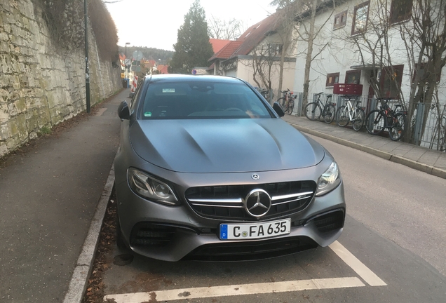 Mercedes-AMG E 63 S W213