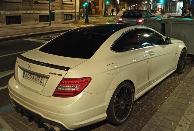 Mercedes-Benz C 63 AMG Coupé