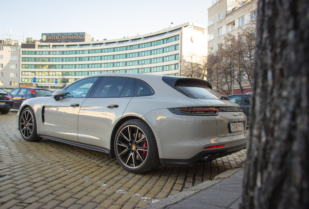 Porsche 971 Panamera GTS Sport Turismo