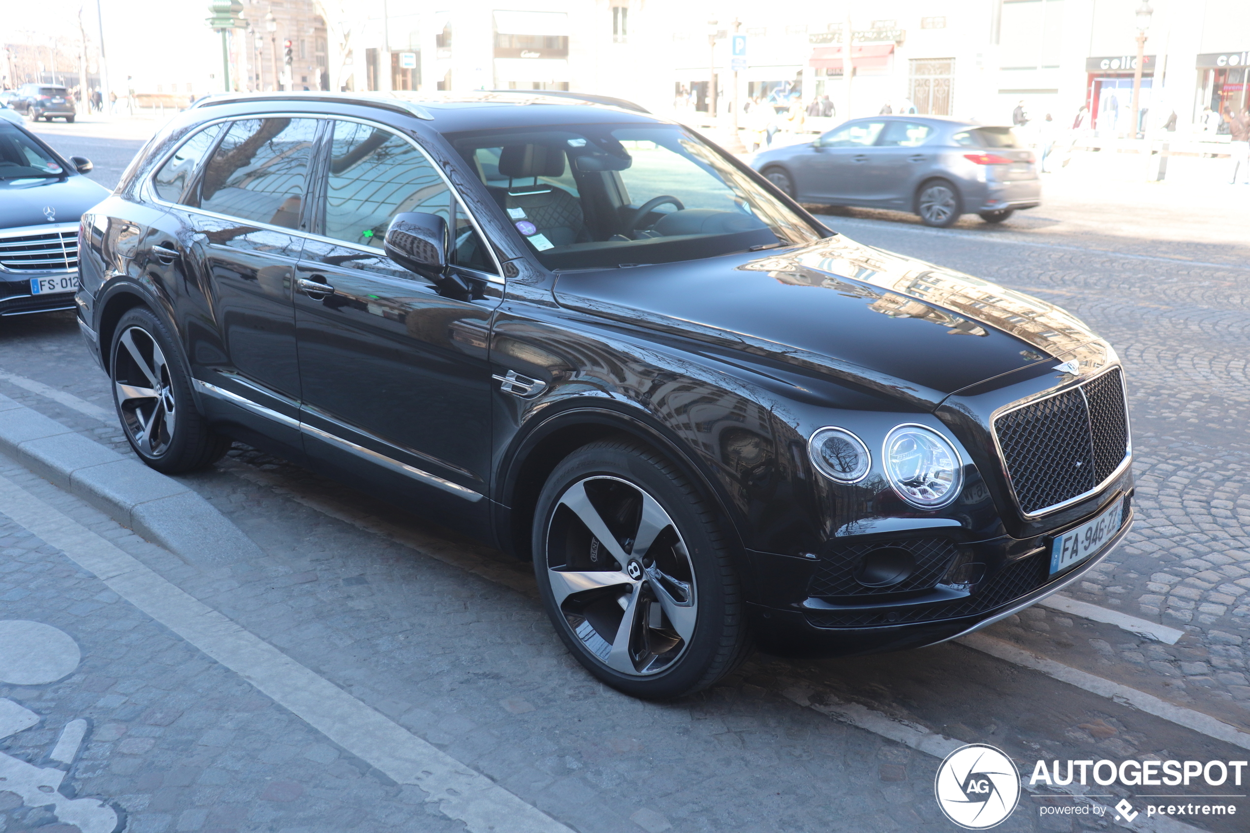 Bentley Bentayga V8