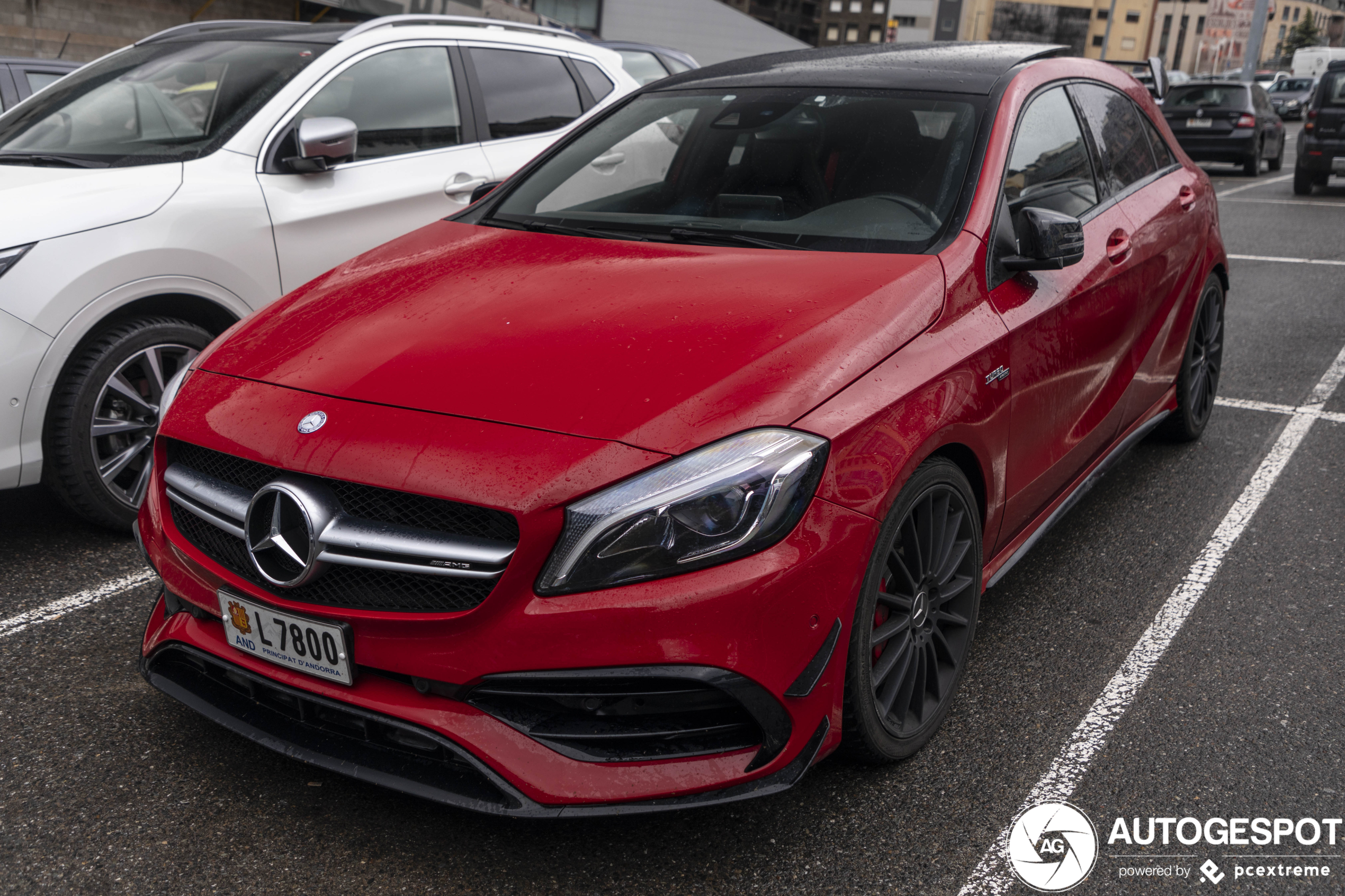 Mercedes-AMG A 45 W176 2015