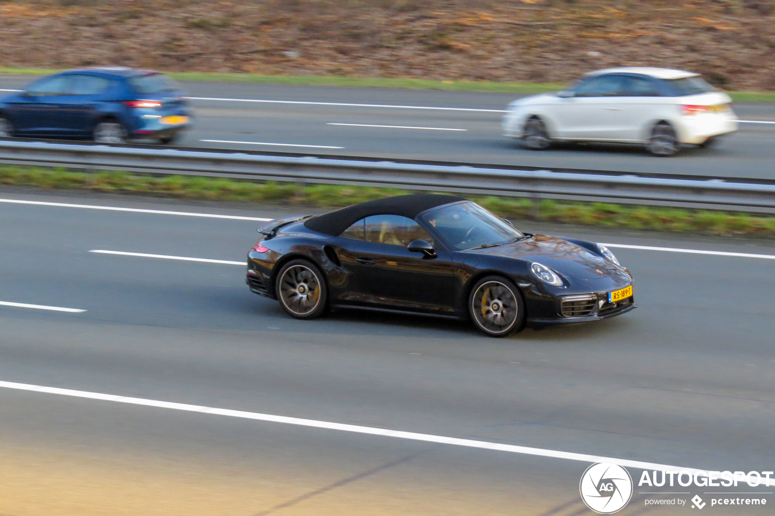 Porsche 991 Turbo S Cabriolet MkII