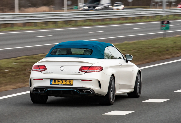 Mercedes-AMG C 63 S Convertible A205 Ocean Blue Edition