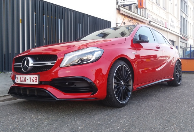 Mercedes-AMG A 45 W176 2015