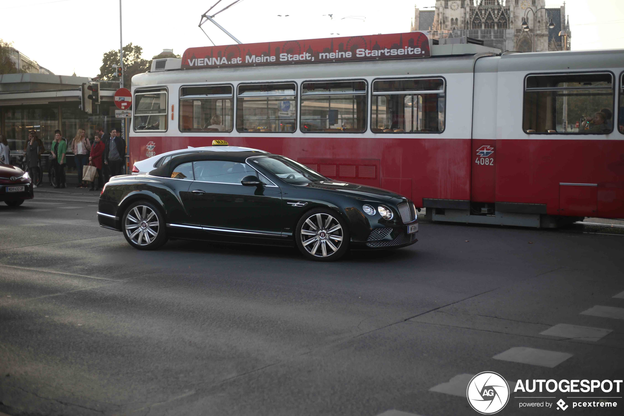 Bentley Continental GTC V8 S 2016