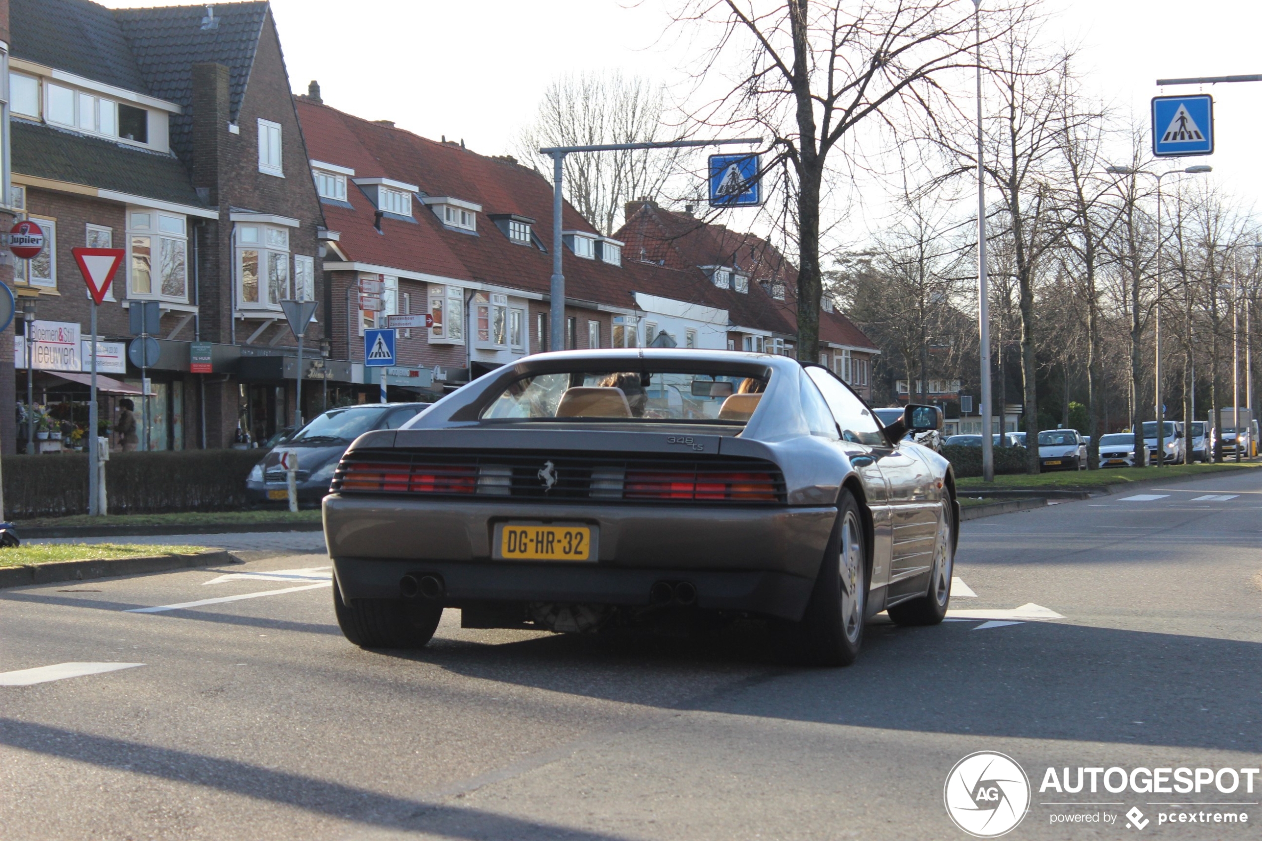 Ferrari 348 TS