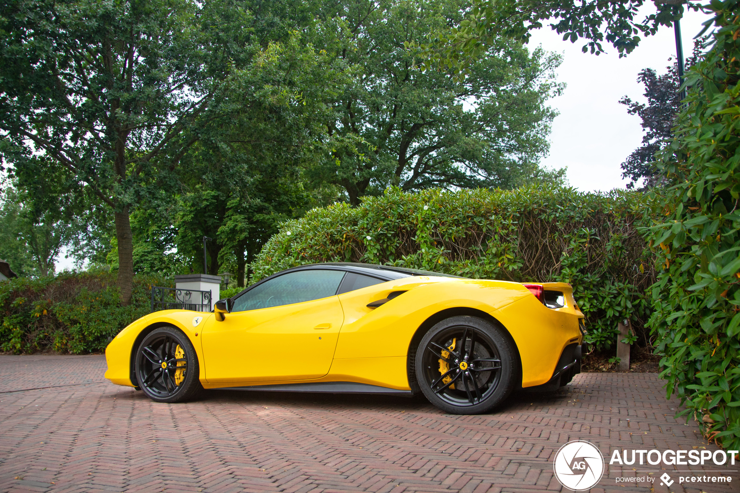 Ferrari 488 GTB