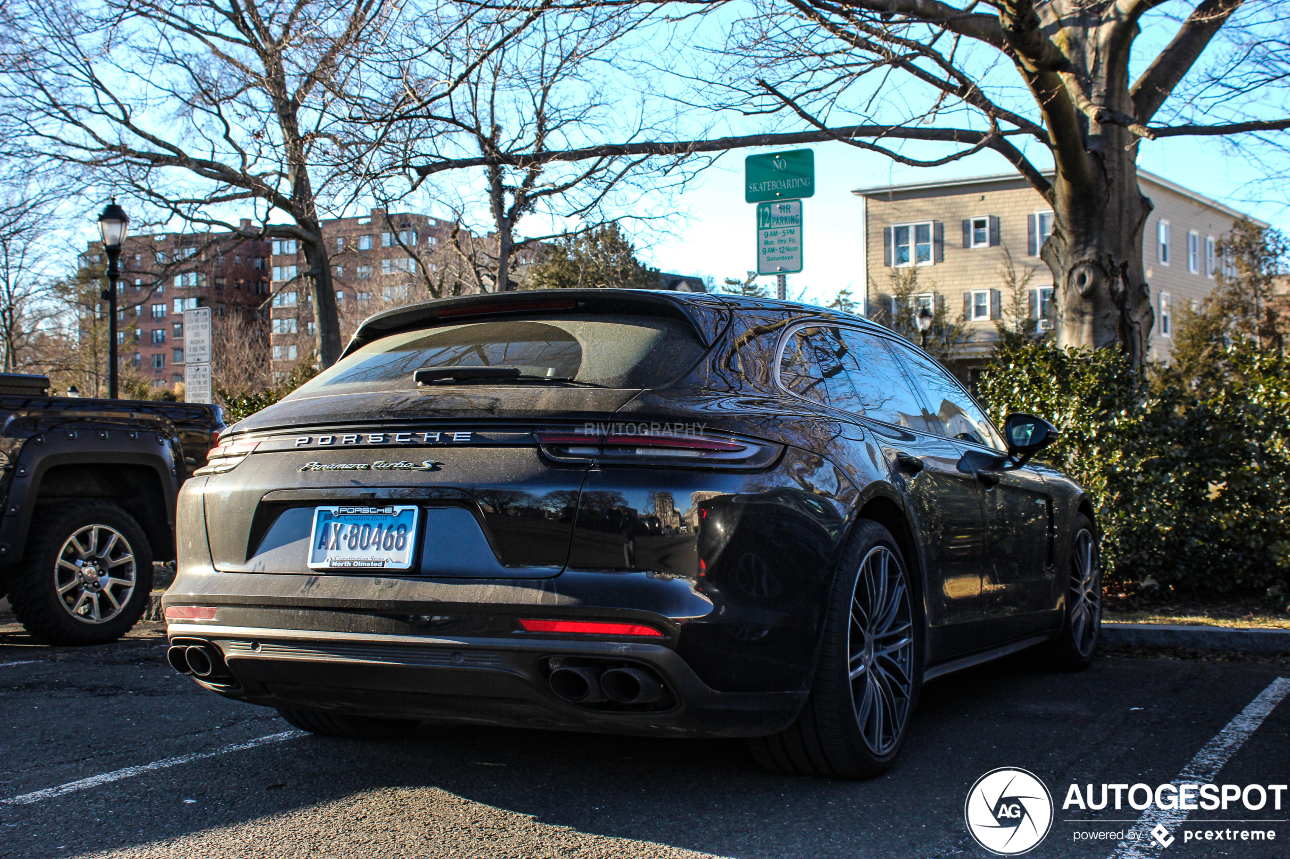 Porsche 971 Panamera Turbo S E-Hybrid Sport Turismo