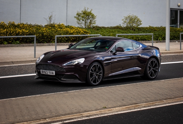 Aston Martin Vanquish 2013