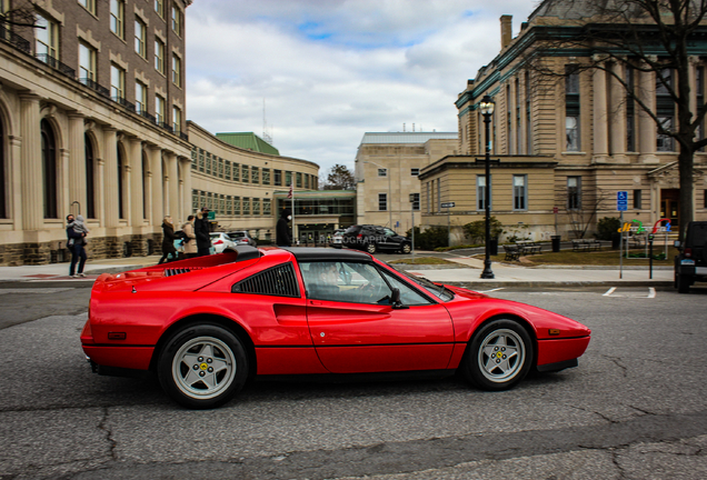 Ferrari 328 GTS