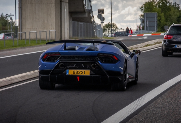 Lamborghini Huracán LP640-4 Performante Spyder