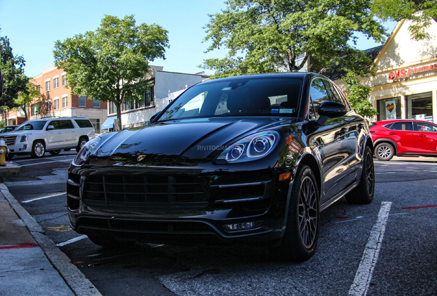 Porsche 95B Macan Turbo