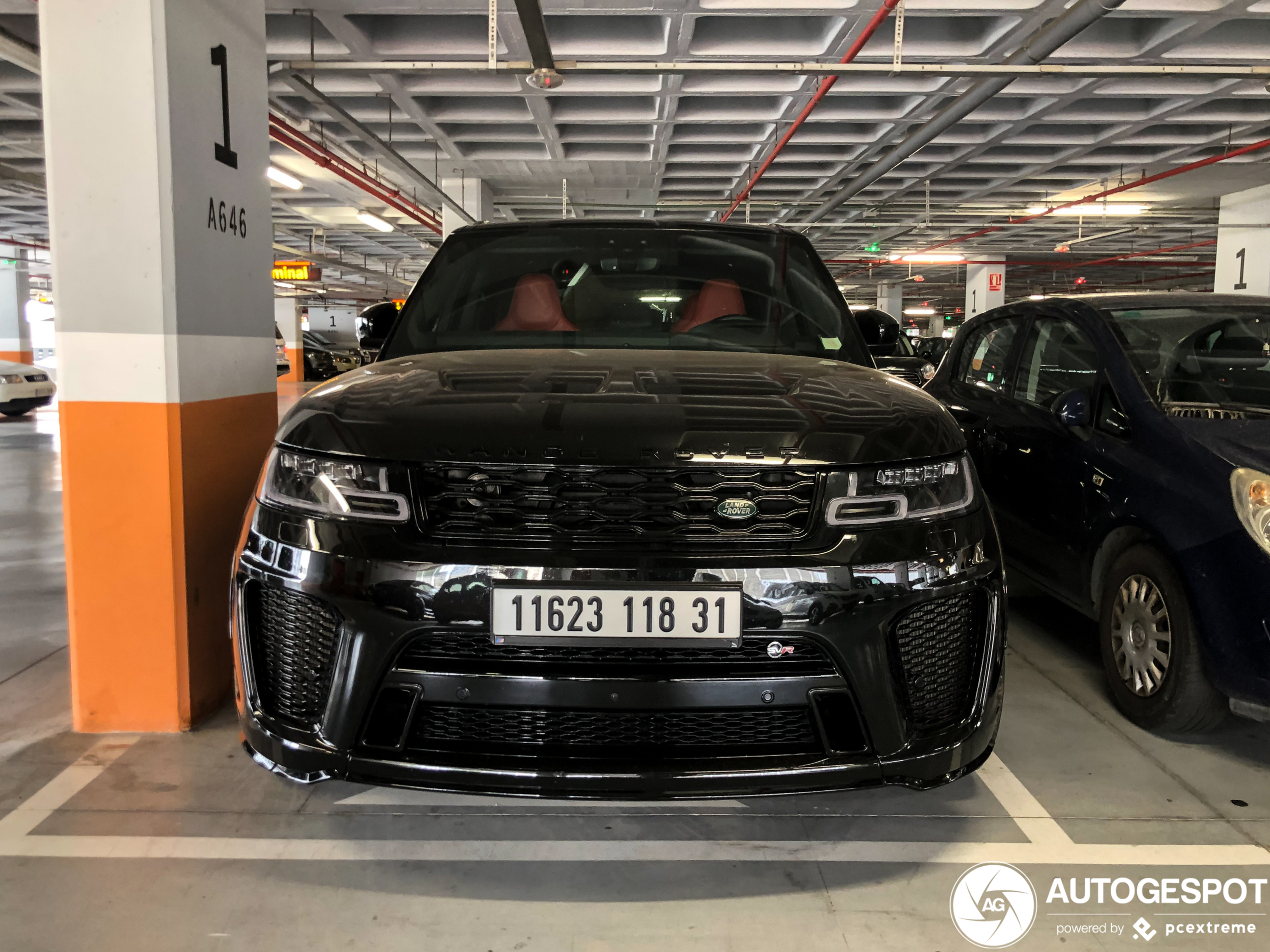 Land Rover Range Rover Sport SVR 2018