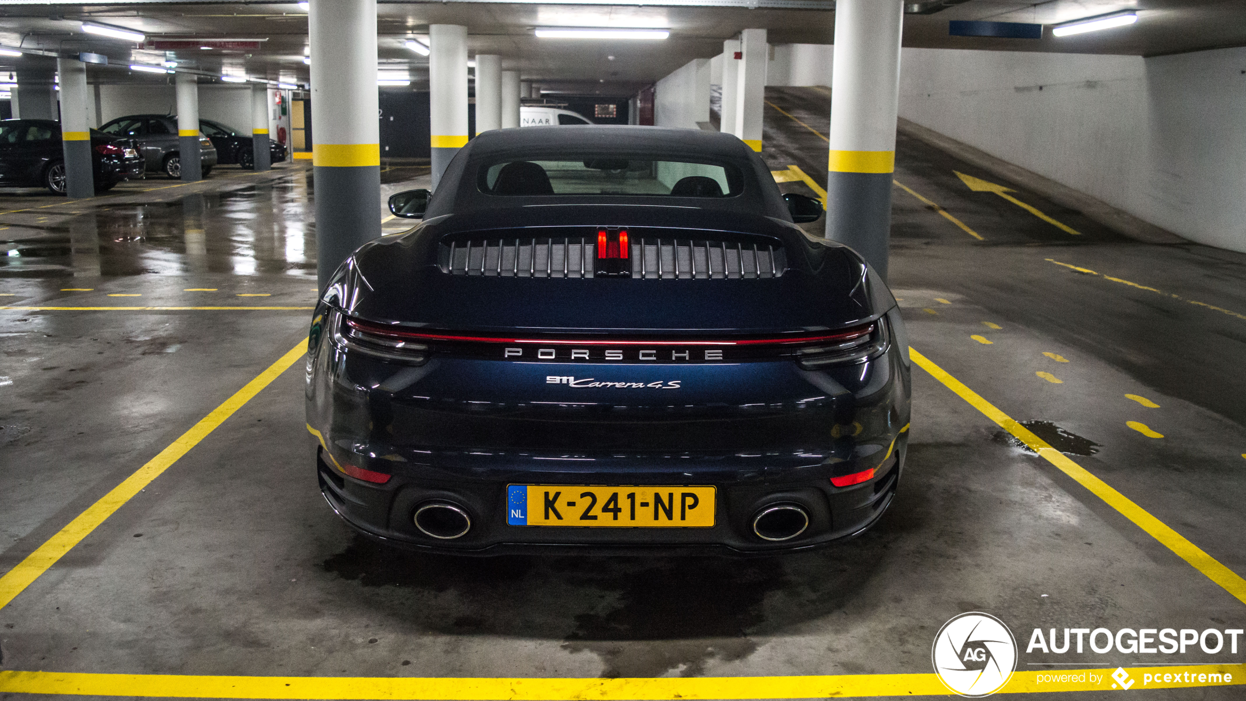 Porsche 992 Carrera 4S Cabriolet