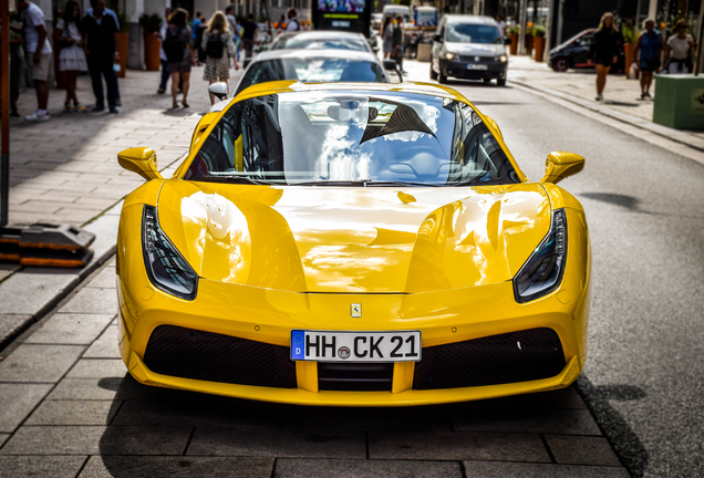 Ferrari 488 Spider