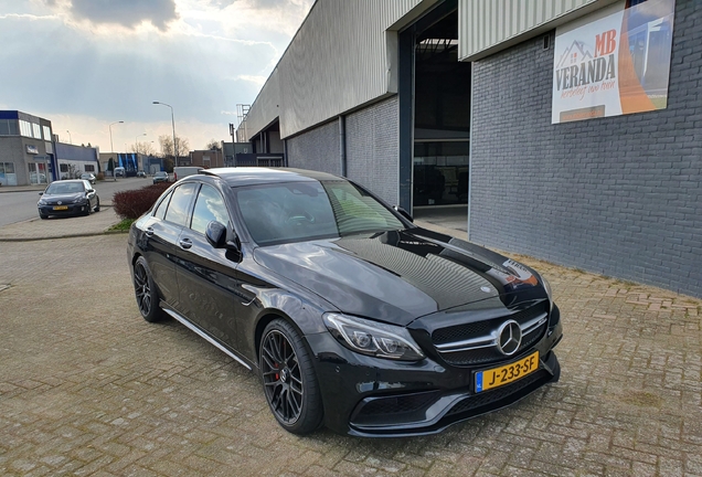 Mercedes-AMG C 63 S W205