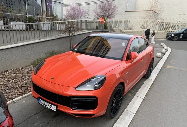 Porsche Cayenne Coupé Turbo S E-Hybrid