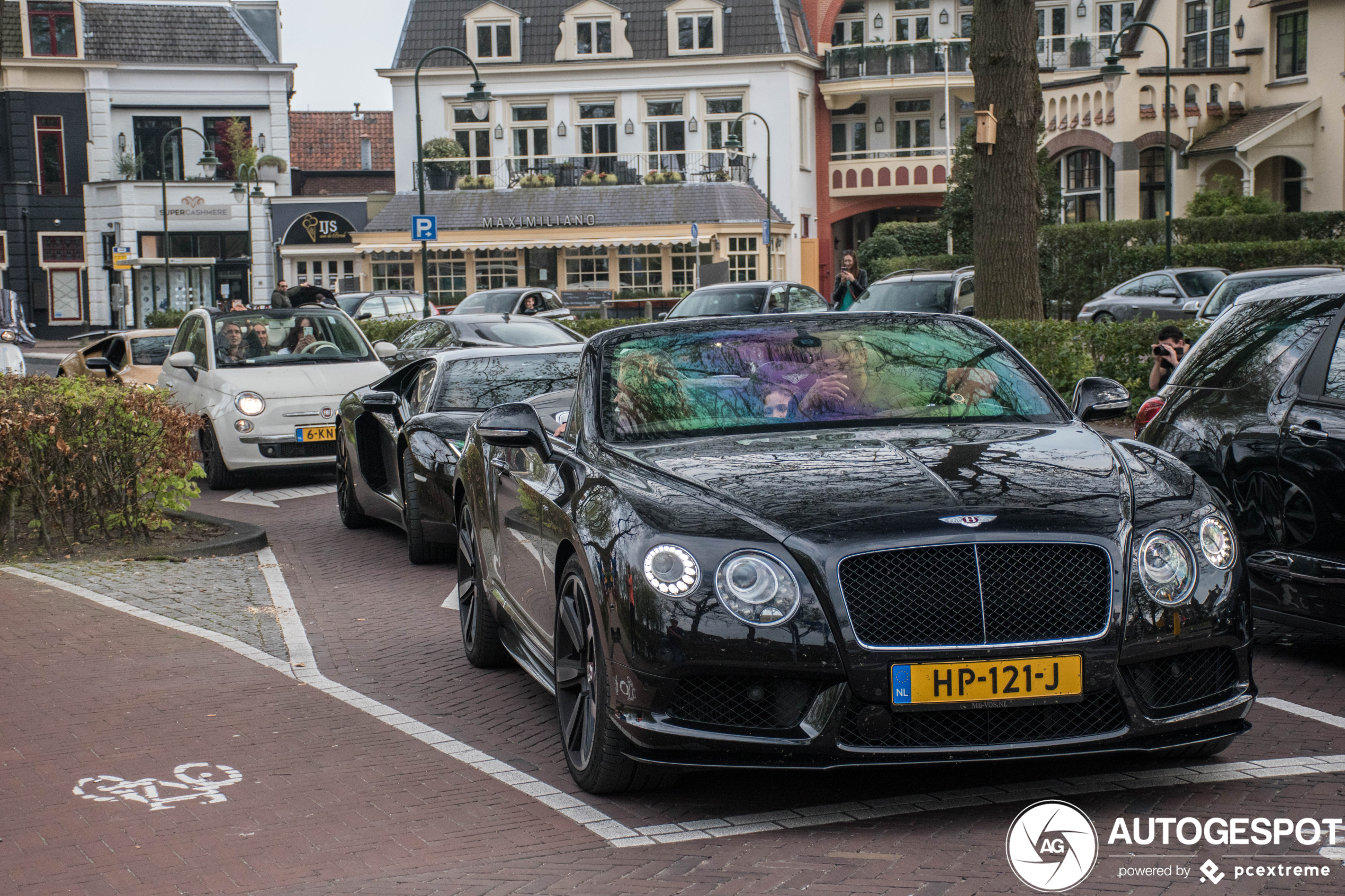 Bentley Continental GTC V8 S