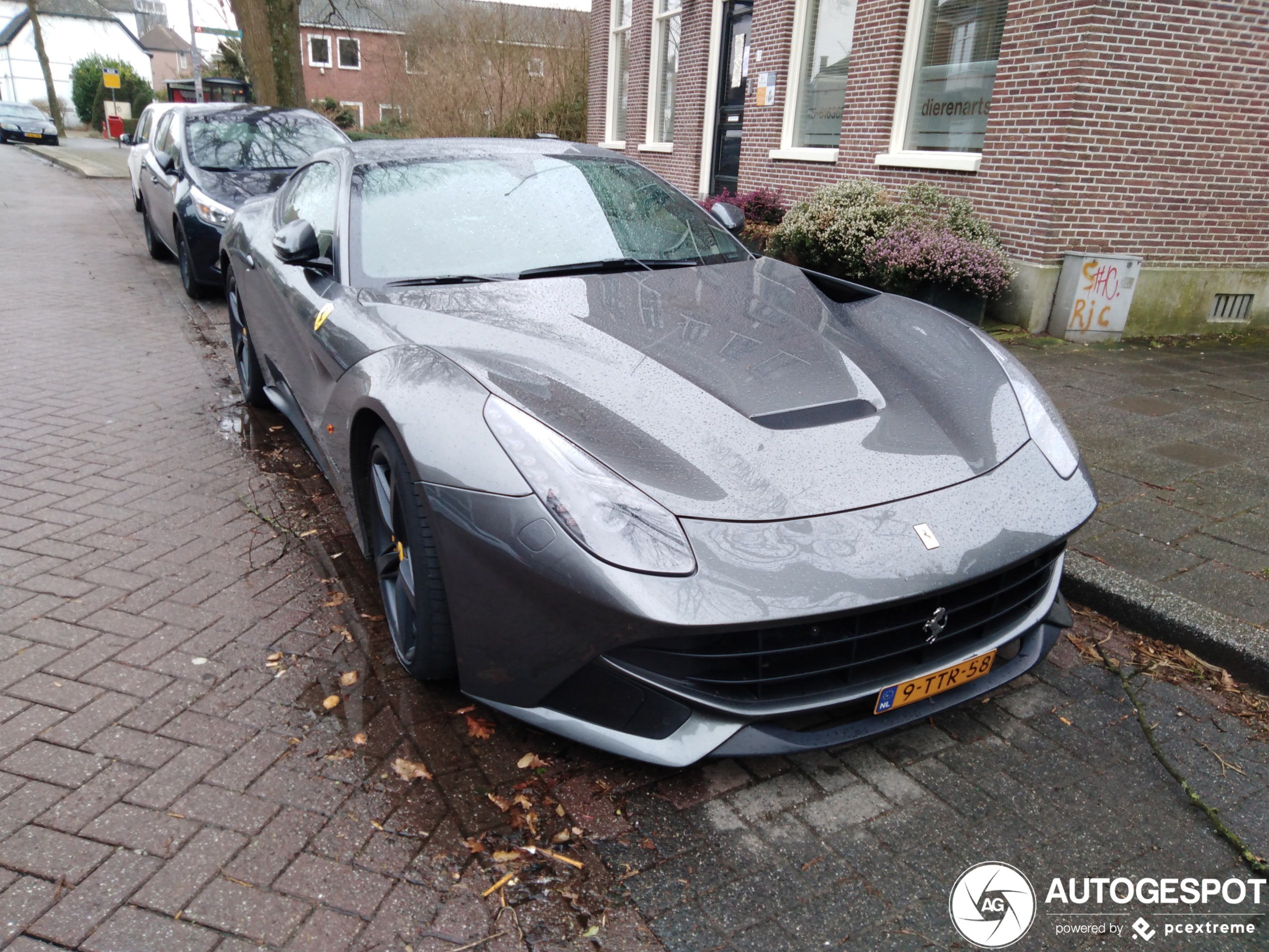 Ferrari F12berlinetta