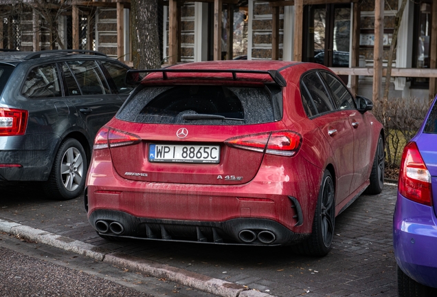 Mercedes-AMG A 45 S W177