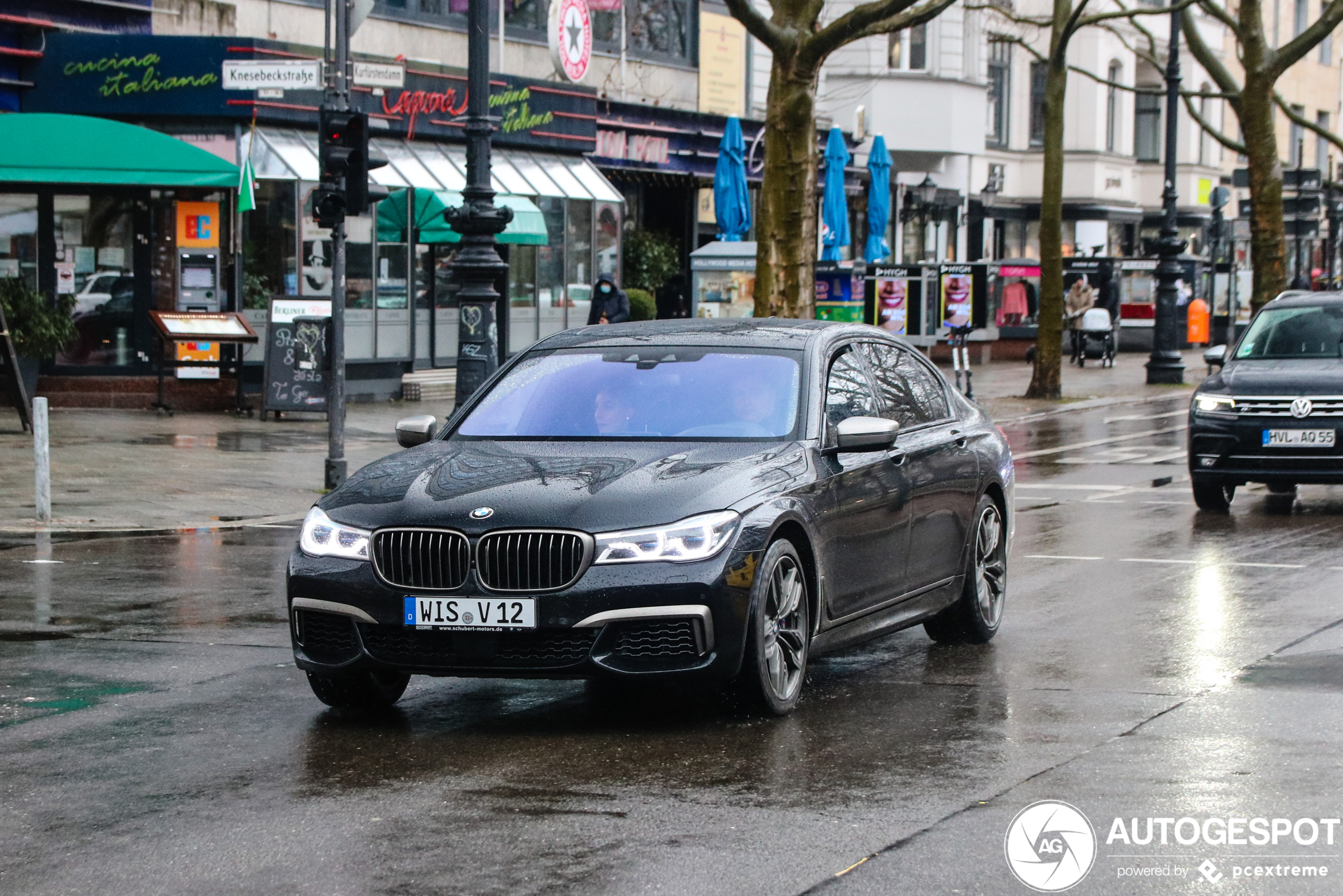 BMW M760Li xDrive