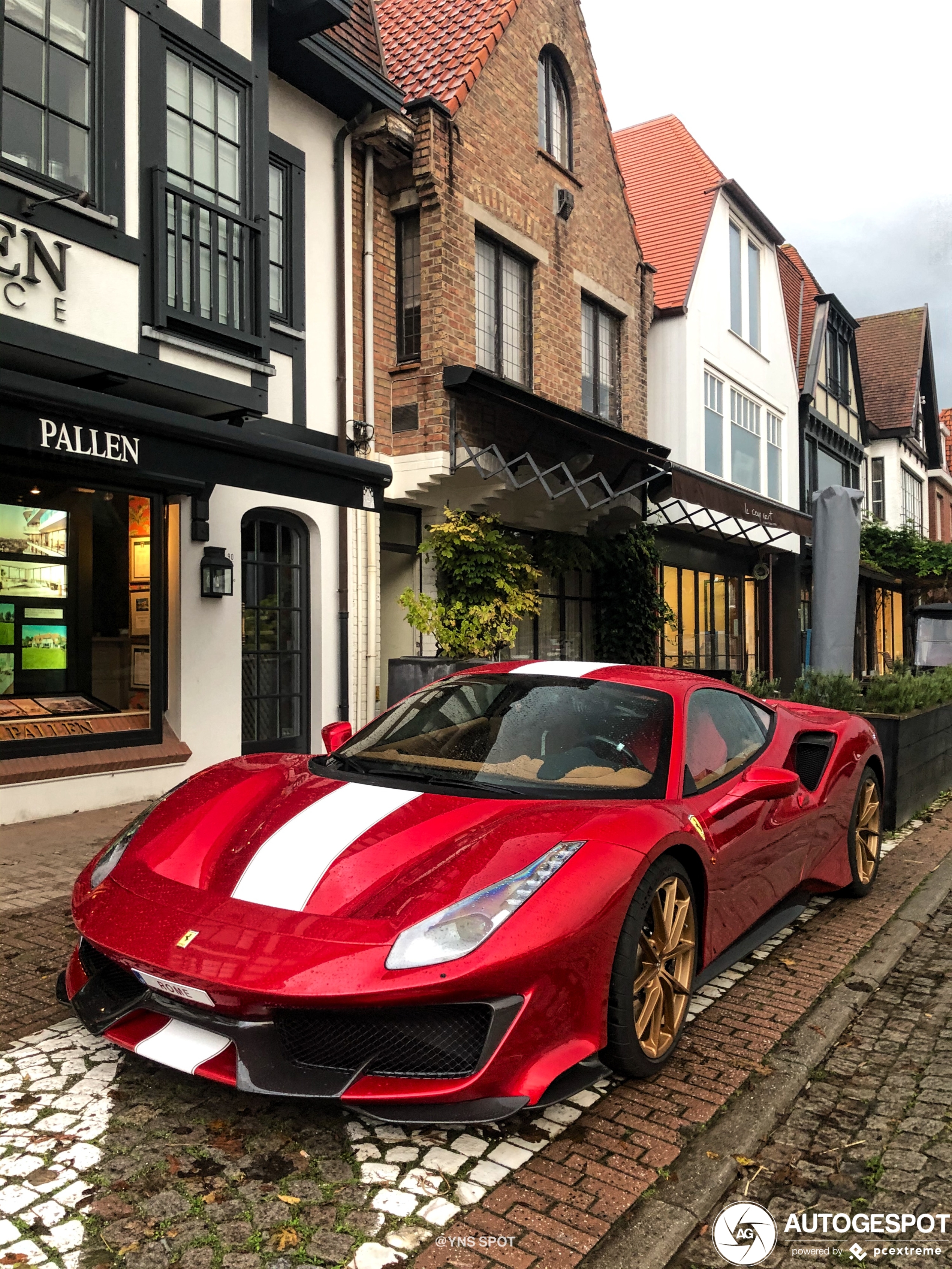 Ferrari 488 Pista