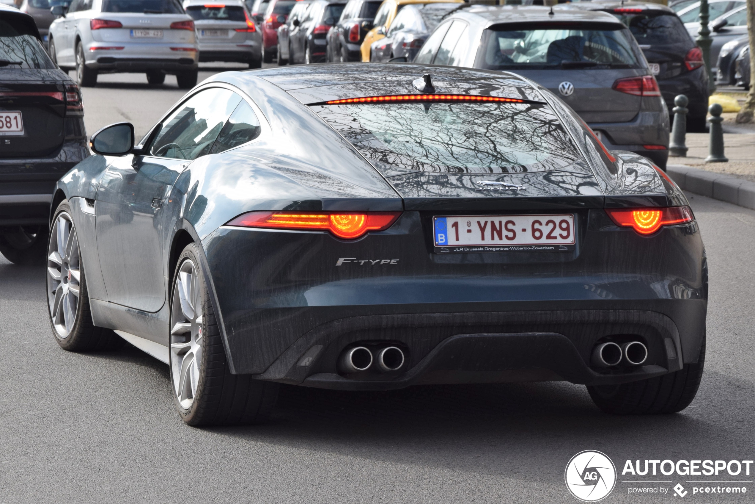 Jaguar F-TYPE R Coupé