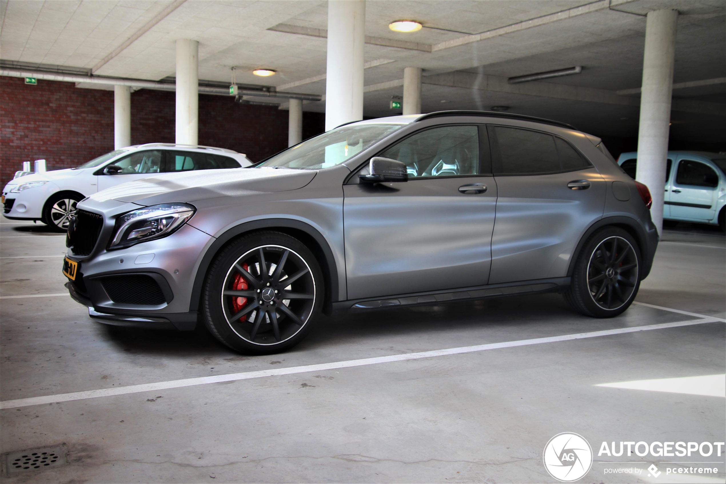 Mercedes-Benz GLA 45 AMG X156