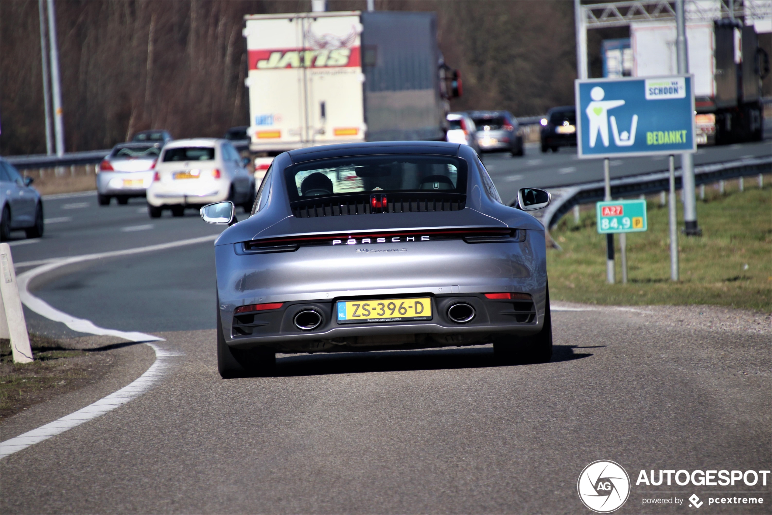 Porsche 992 Carrera S