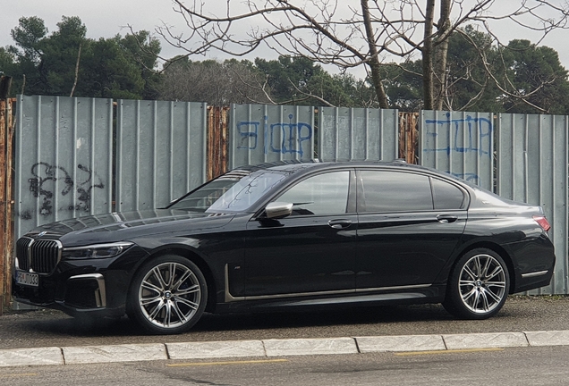 BMW M760Li xDrive 2019