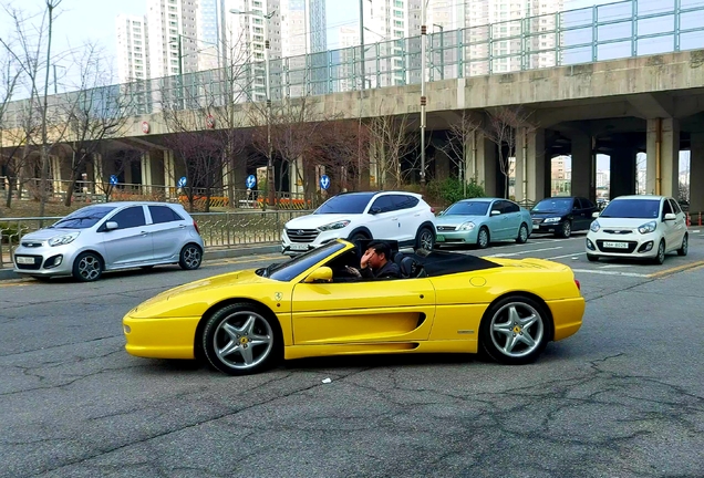 Ferrari F355 Spider