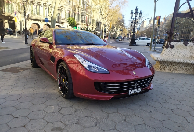 Ferrari GTC4Lusso