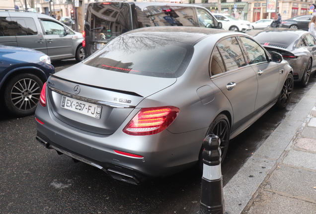 Mercedes-AMG E 63 S W213