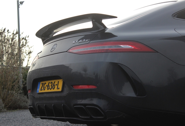 Mercedes-AMG GT 63 S X290