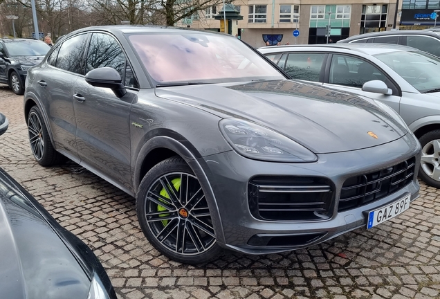 Porsche Cayenne Coupé Turbo S E-Hybrid