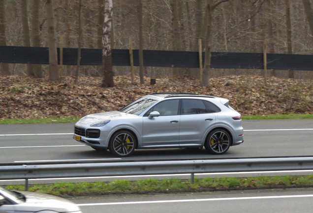 Porsche Cayenne Turbo S E-Hybrid