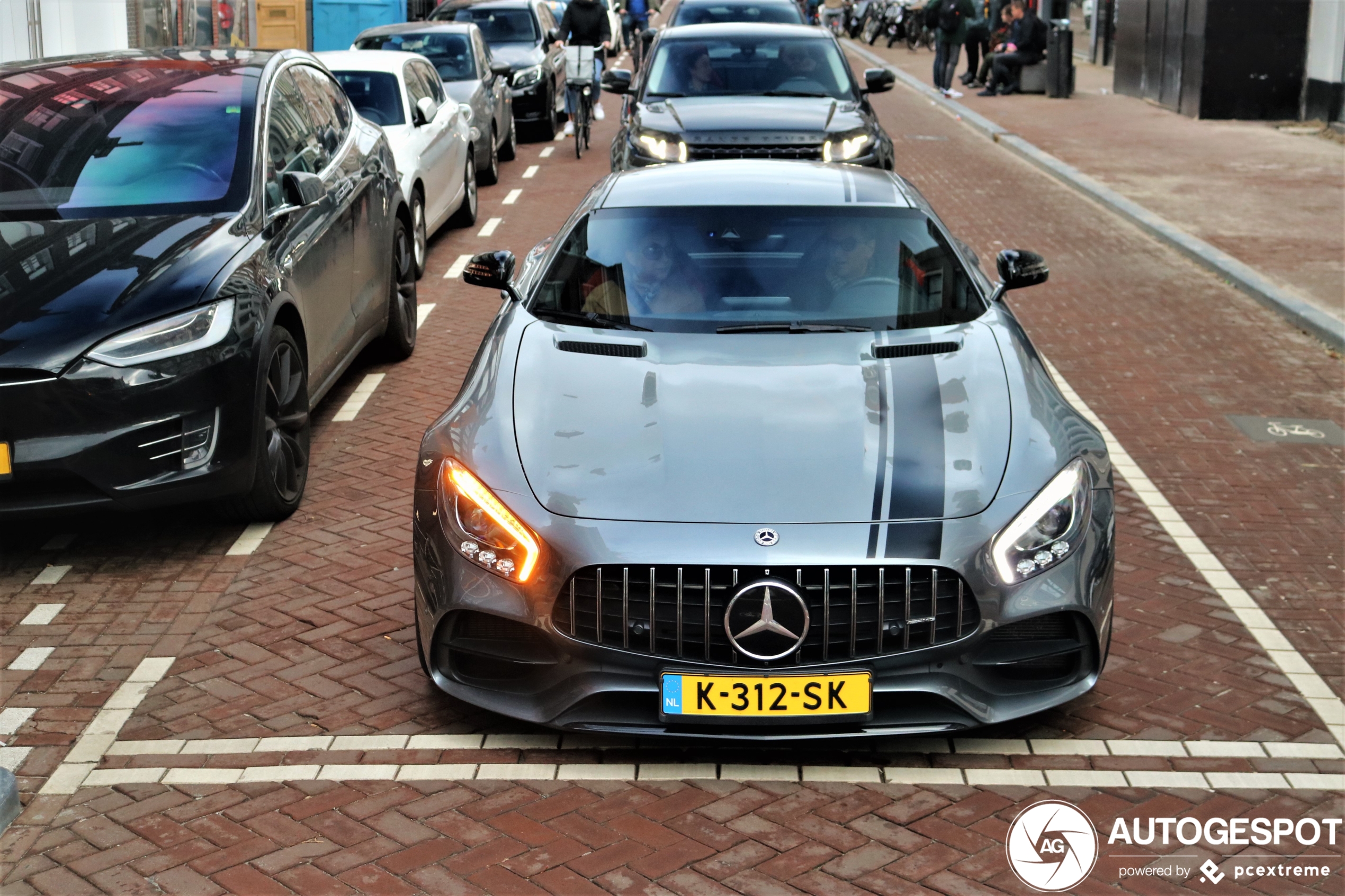 Mercedes-AMG GT C190 2017