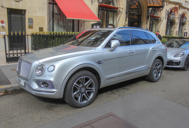 Bentley Bentayga V8