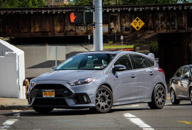 Ford Focus RS 2015