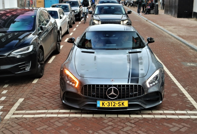 Mercedes-AMG GT C190 2017