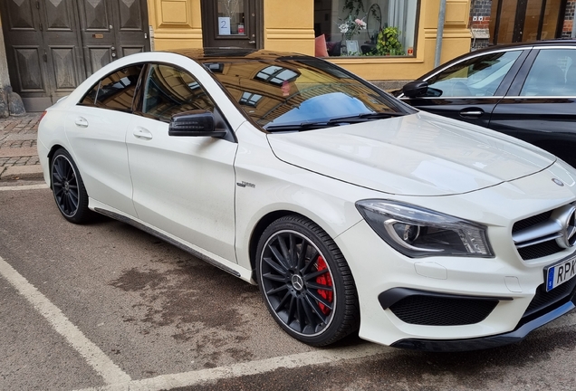 Mercedes-AMG CLA 45 C117