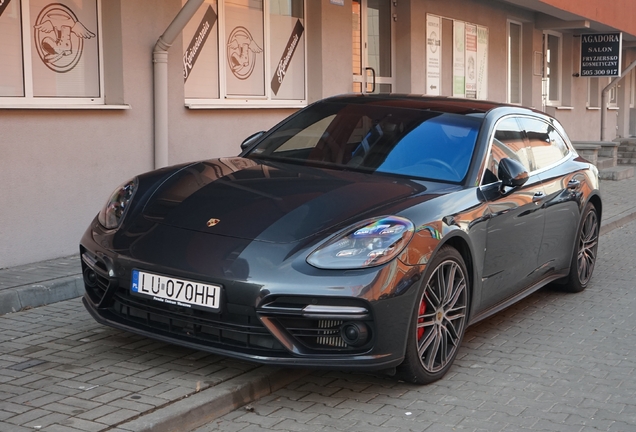 Porsche 971 Panamera Turbo Sport Turismo