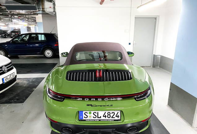 Porsche 992 Carrera 4S Cabriolet