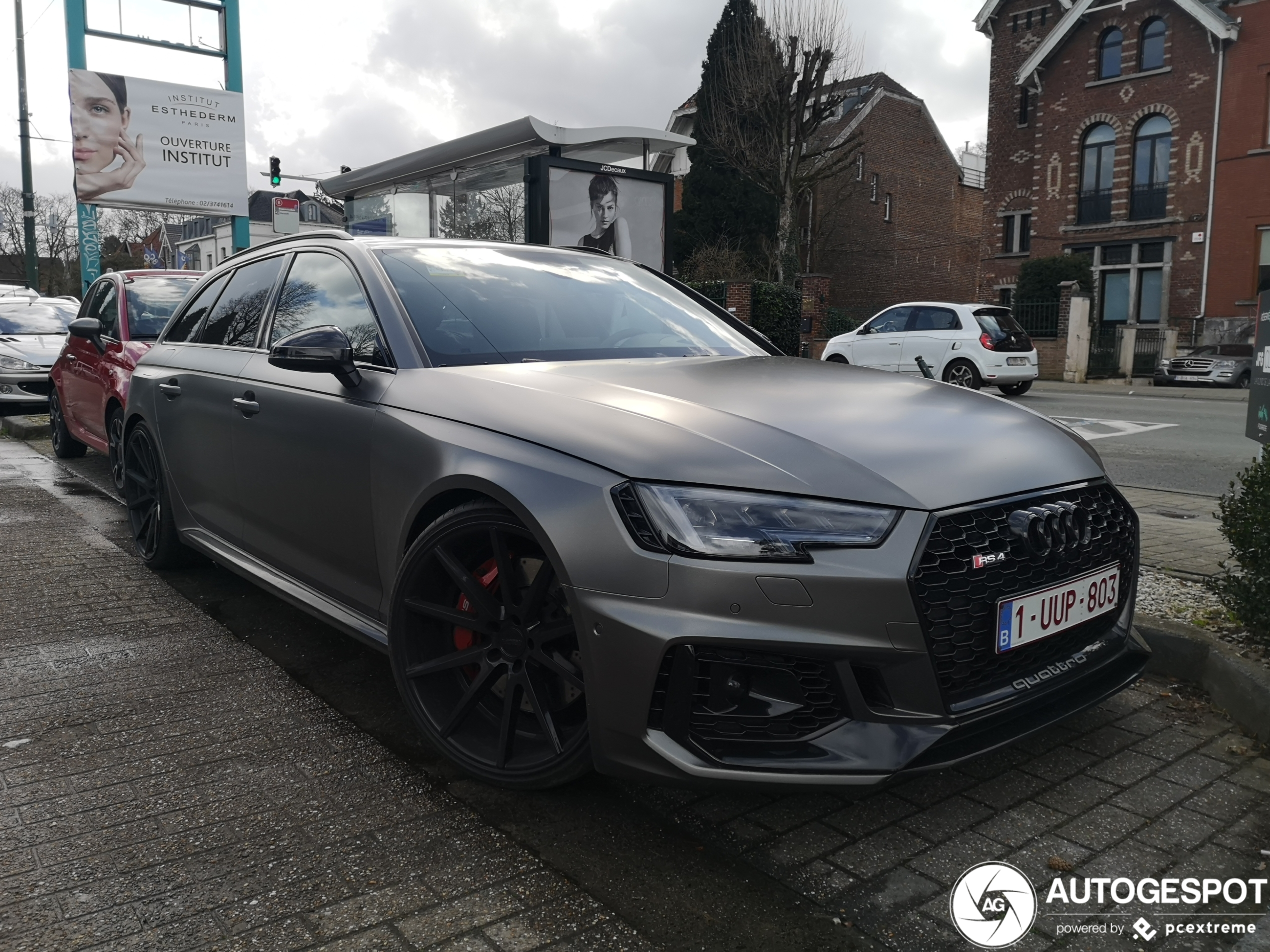 Audi RS4 Avant B9