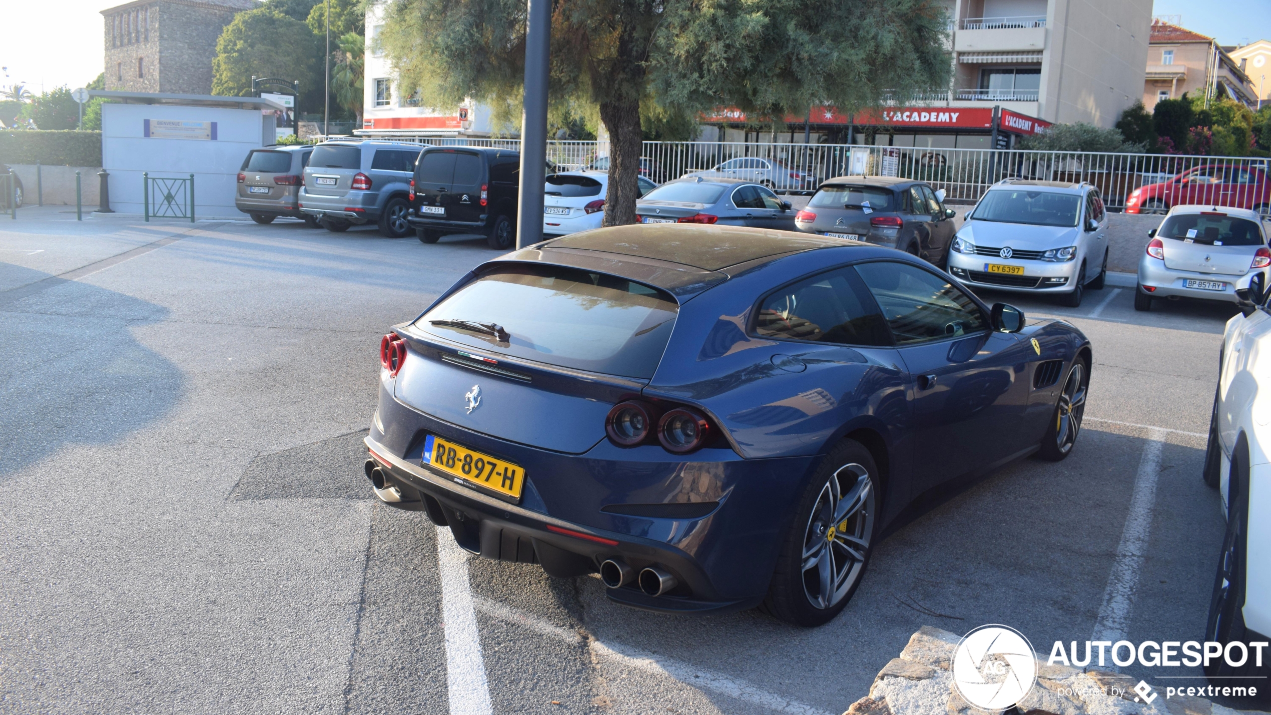 Ferrari GTC4Lusso