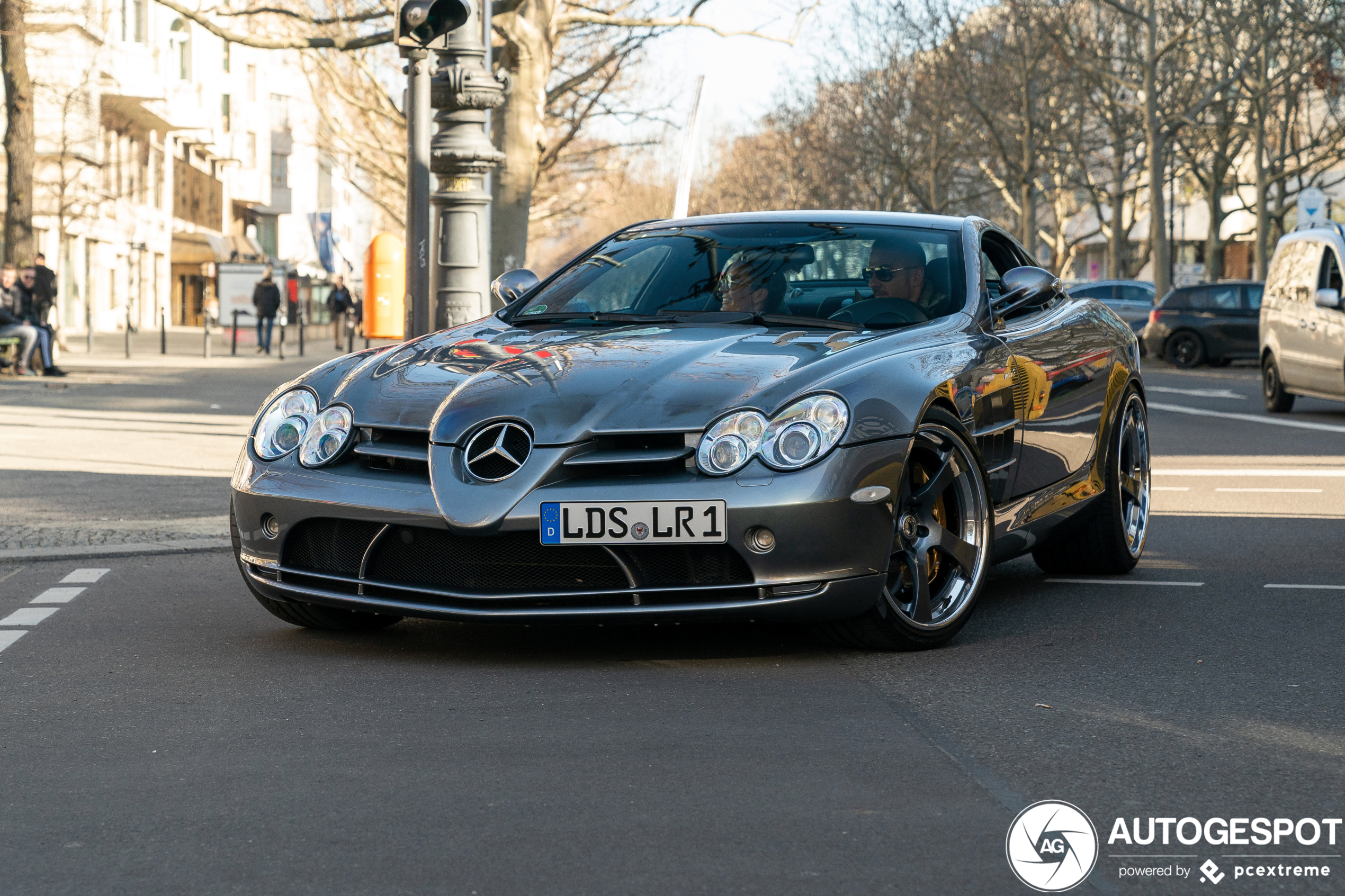 Mercedes-Benz SLR McLaren