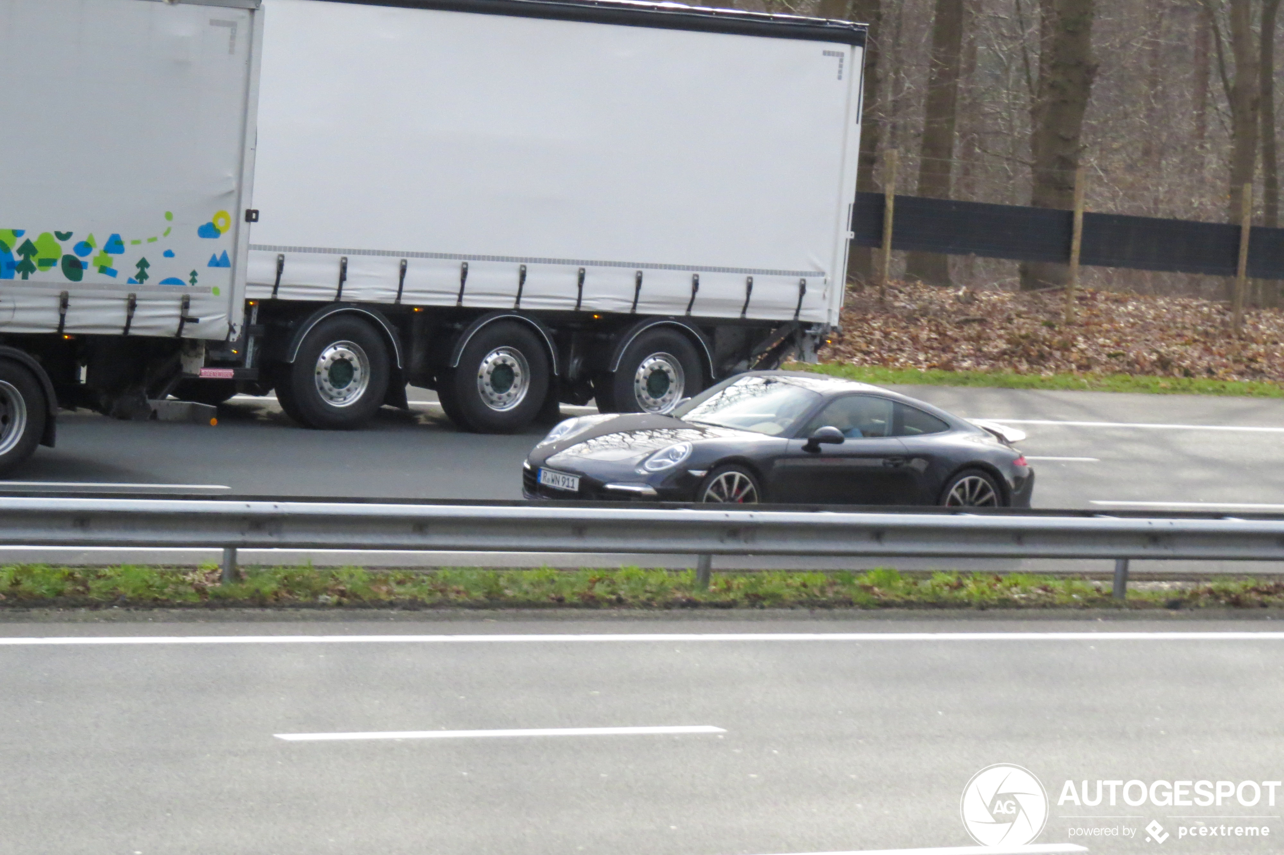 Porsche 991 Carrera 4S MkI