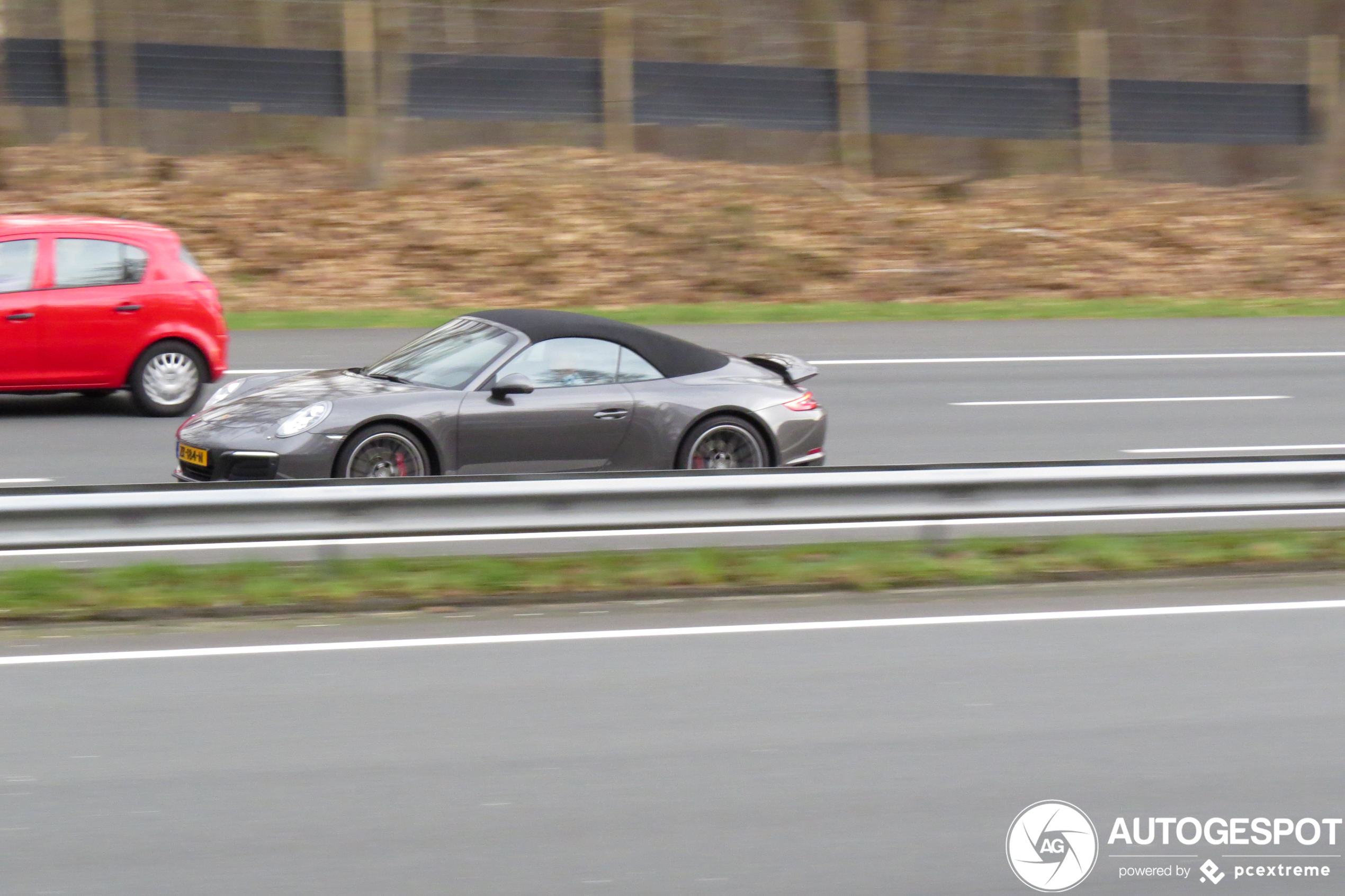 Porsche 991 Carrera 4S Cabriolet MkII